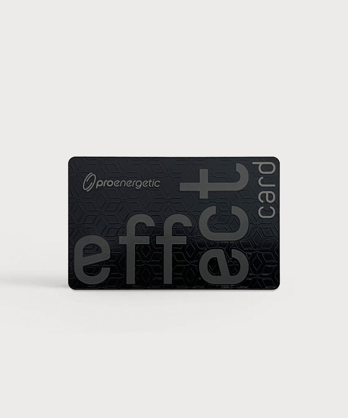 Schwarze Karte mit ProEnergetic Logo und Aufschrift effect card plus Symbol auf hellem Hintergrund.