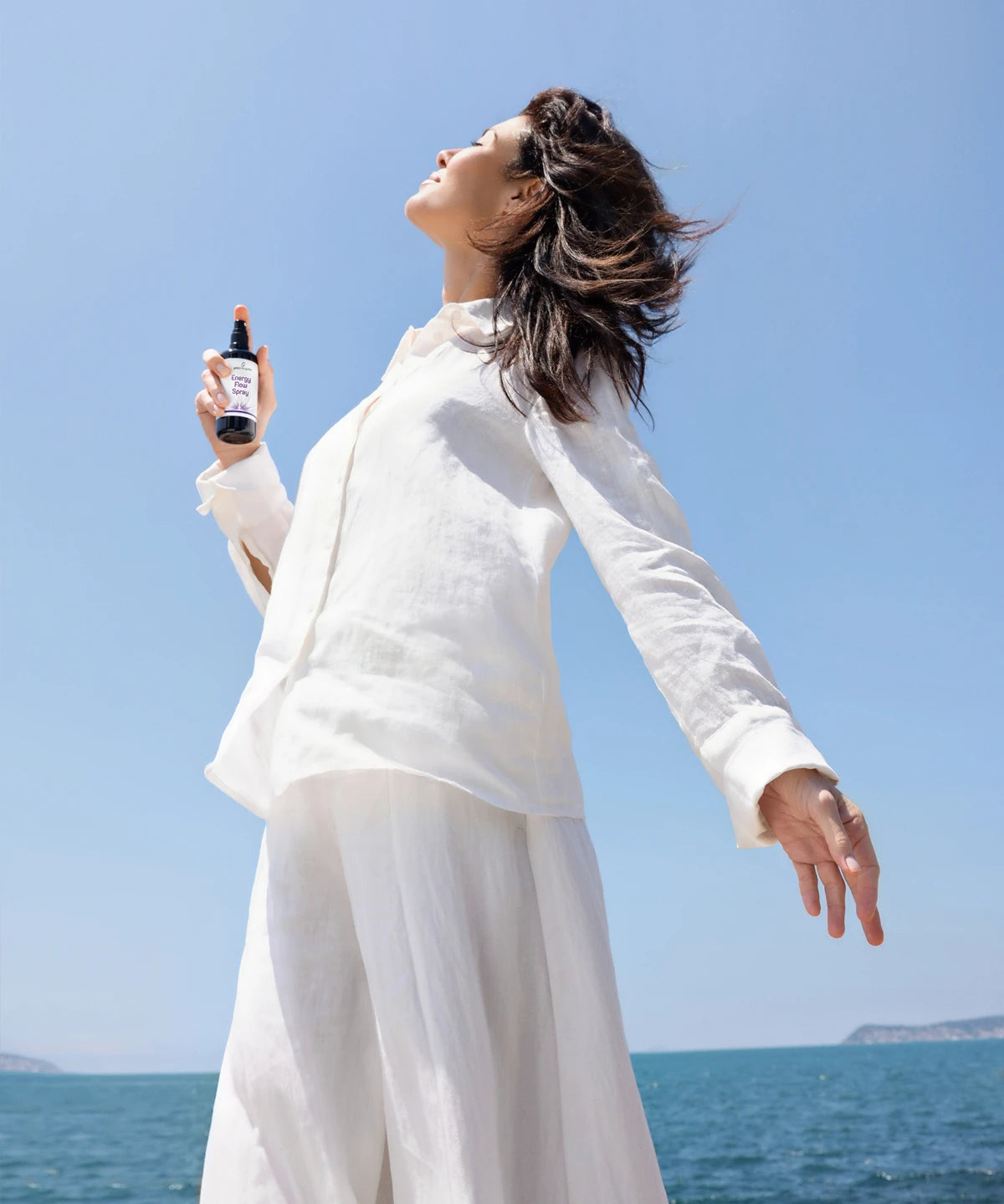 energy-flow-spray-anwendung-meer-proenergetic.webp