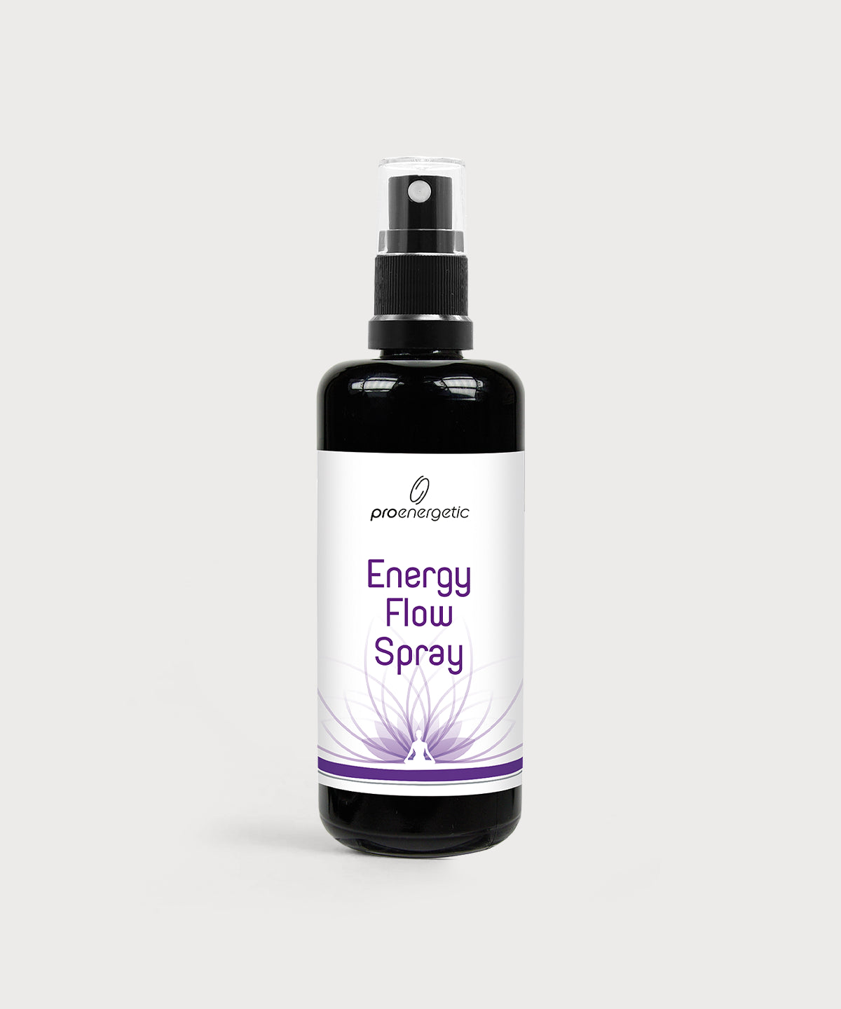 Energy Flow Spray in schwarzer Sprühflasche mit weißem Etikett, violettem Schriftzug und grafischem Linienmotiv auf hellem Hintergrund