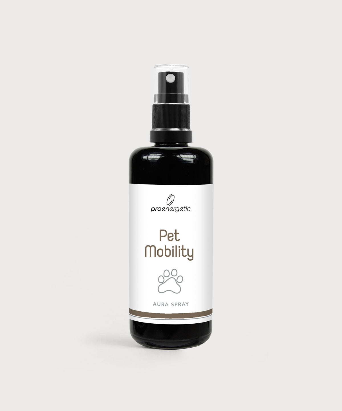 Schwarze Sprayflasche mit weißem Etikett „Pet Mobility“ von proenergetic. Auf dem Etikett ist ein Pfoten-Symbol und der Hinweis „Aura Spray“. Das Produkt steht freigestellt vor hellem, neutralem Hintergrund.
