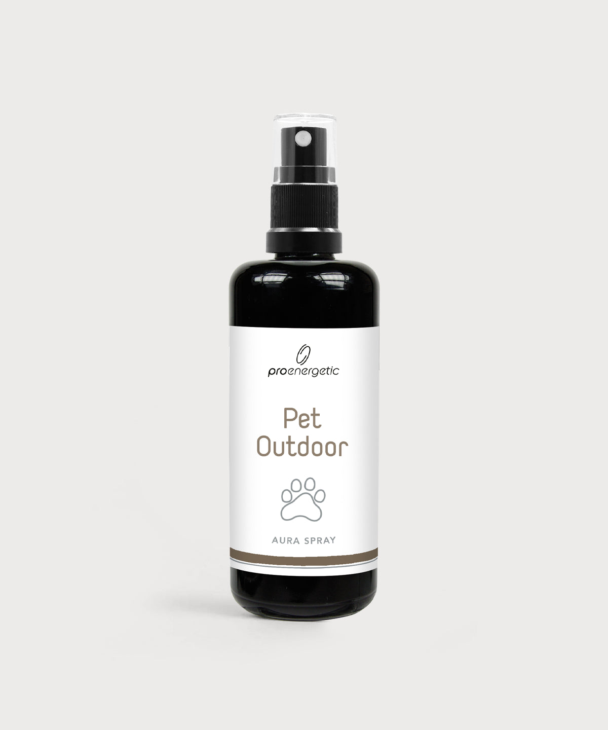 Schwarze Glasflasche Pet Outdoor Aura Spray von ProEnergetic mit Pumpsprühkopf und weißem Etikett mit Pfotensymbol.